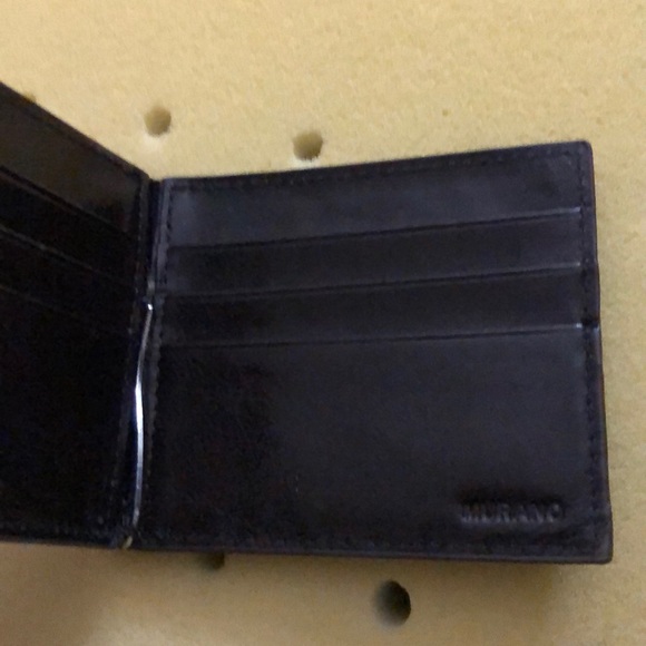 Leather card holder - Picture 3 of 4